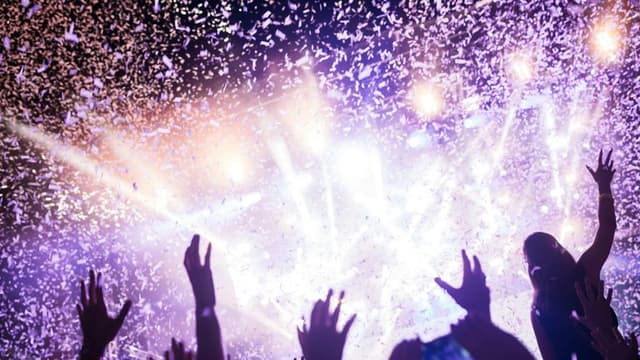 Maroon 5 Shines in Concert at Dolby Live at Park MGM, Las Vegas