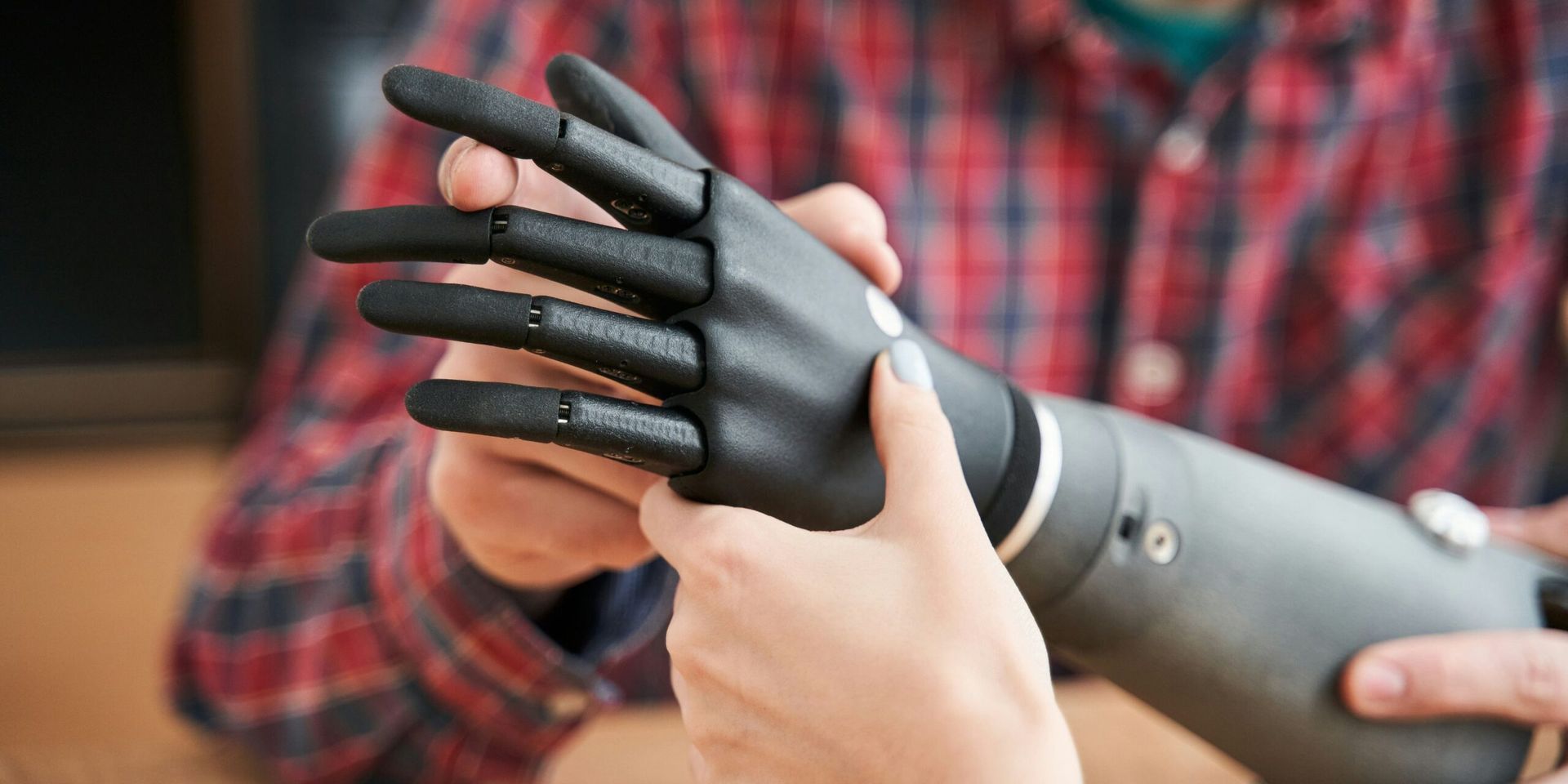 AI-Powered Prosthetics Revolutionize Mobility for Amputees