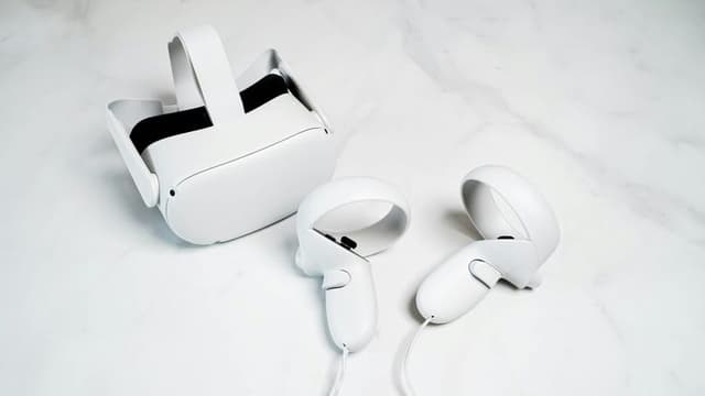 Apple Unveils Groundbreaking AR Headset – A New Era of Augmented Reality