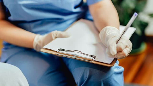 Bipartisan House Vote Extends Health Insurance Subsidies