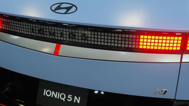 Hyundai Introduces the Ioniq 7: A Game-Changing Electric SUV with Autonomous Features