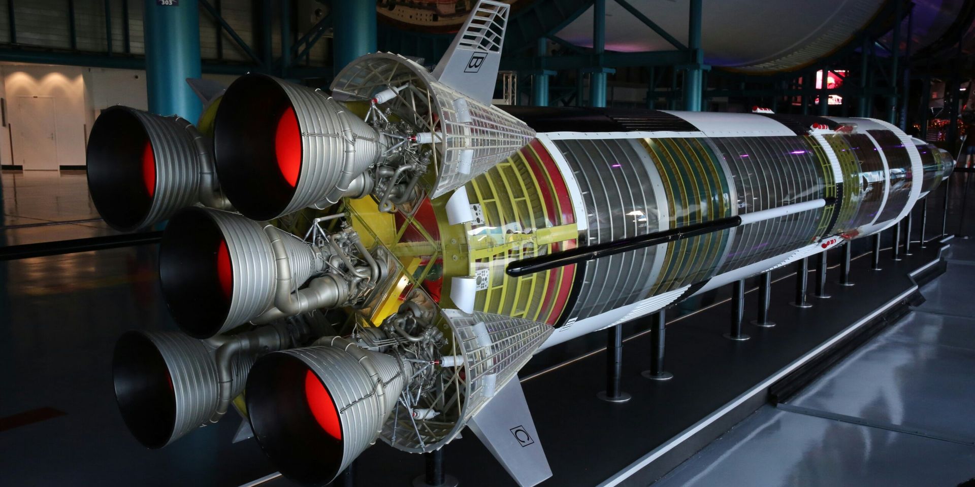 NASA’s Artemis II Rocket Moves to Launch Pad in Milestone for U.S. Space Program