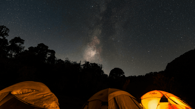Six-Planet Alignment Dazzles Skywatchers Across the United States