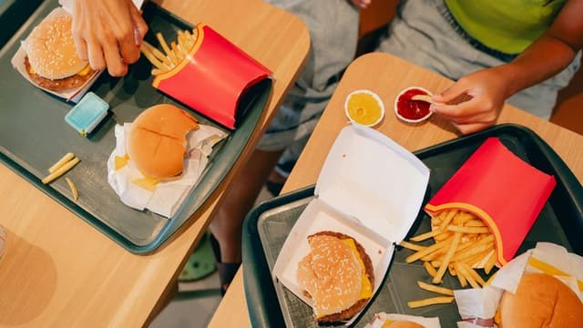 CDC Releases Data on Fast Food Consumption in the U.S.