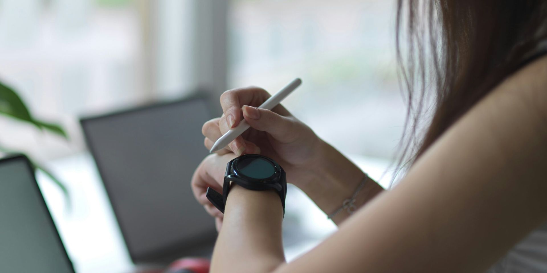FDA Expands Digital Tool Use; Workplace Tech Spurs Wearables Focus