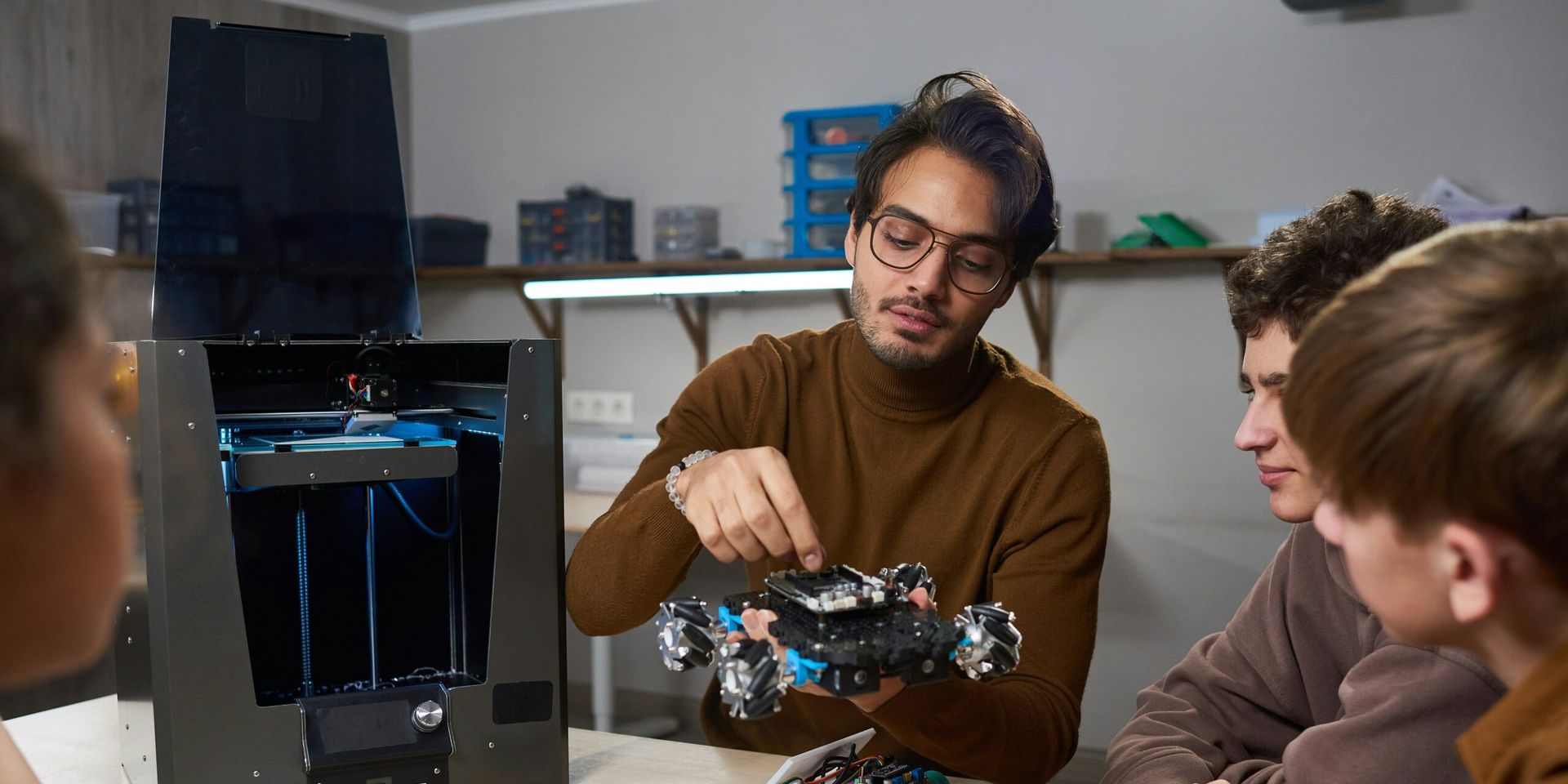 Researchers Create World’s Smallest Programmable Robots
