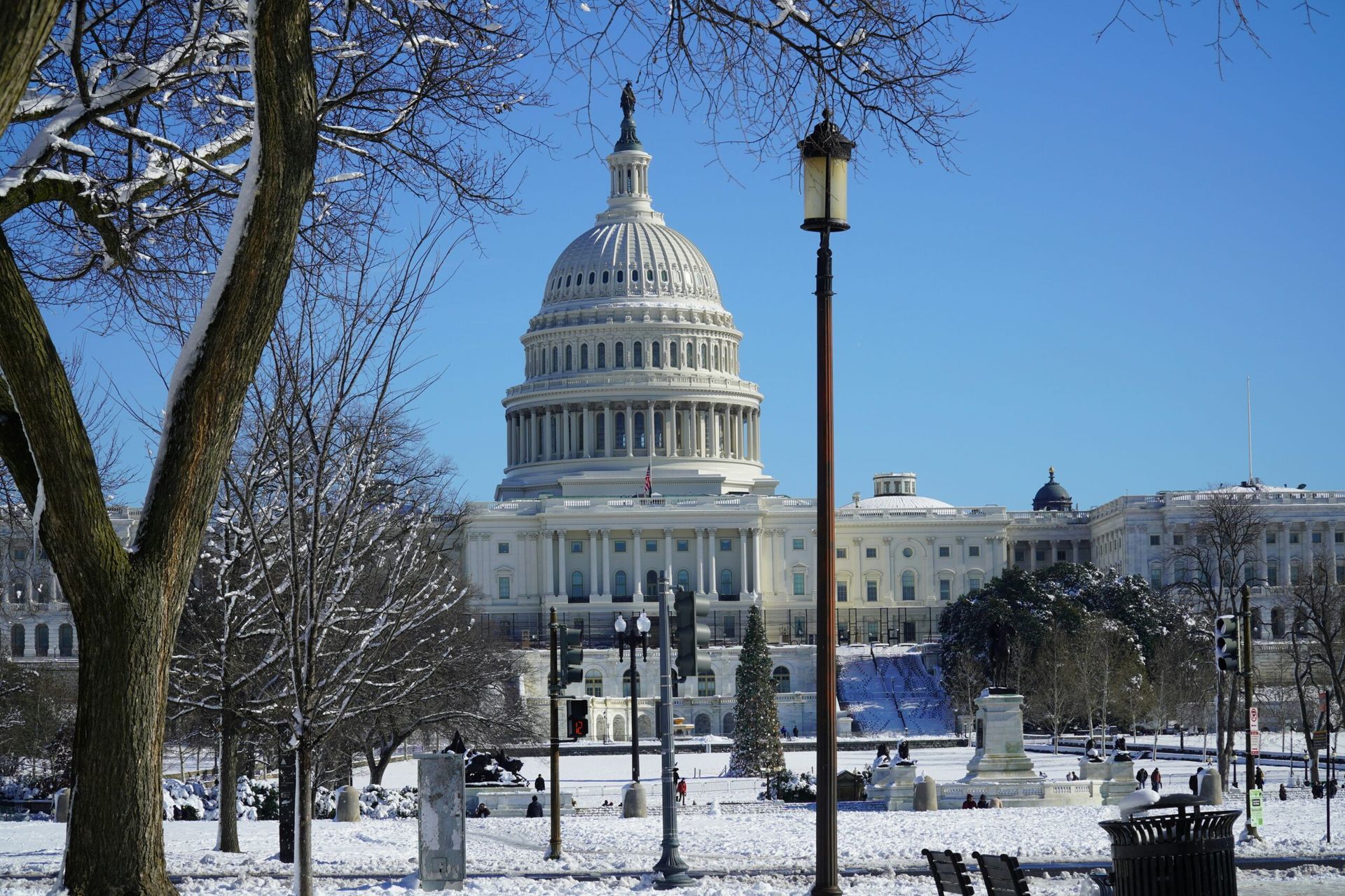 Trump Administration Implements Sweeping Federal Spending Freeze