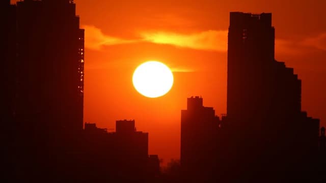 Global Heatwaves: A Wake-Up Call for U.S. Climate Policy
