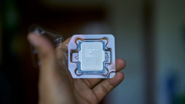 Intel Introduces 5G-Integrated PC Processors for Seamless Mobile Connectivity