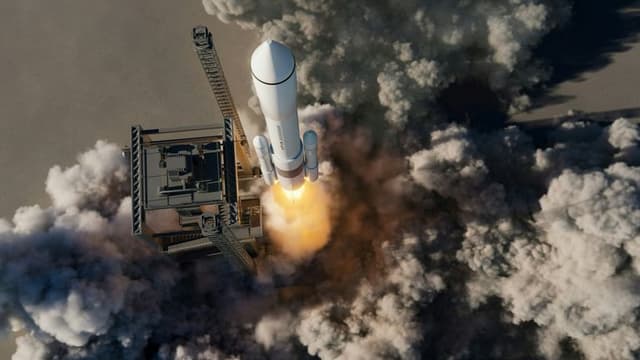 SpaceX’s Starship Delivers First Cargo to the Moon in Historic Commercial Payload Mission