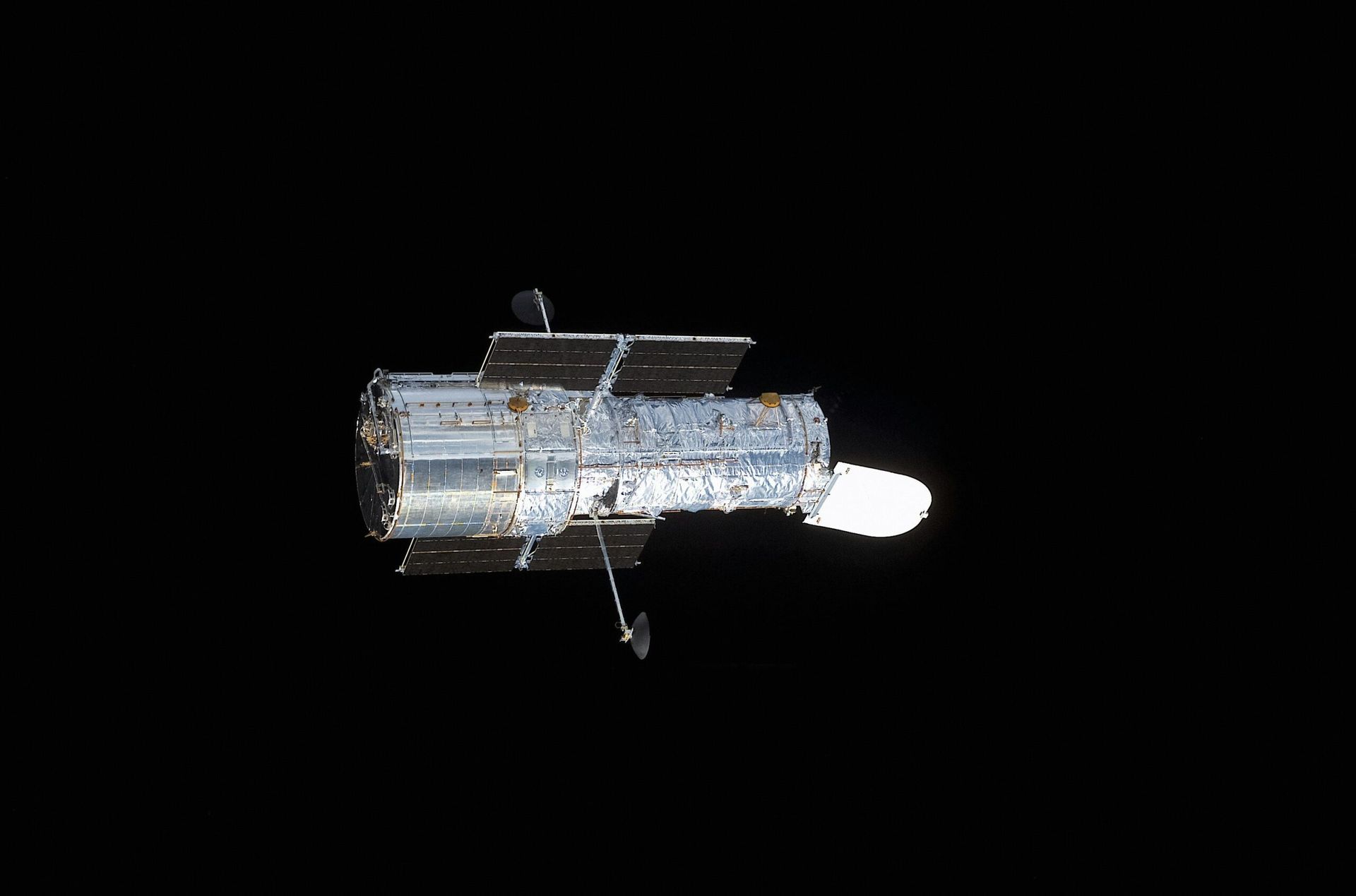 NASA’s Artemis II Mission Successfully Launches, Marking the Return of Crewed Space Exploration to the Moon