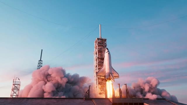 SpaceX Launches First Commercial Mission to the Moon with Starship