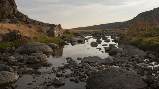 Stanford Study Rewrites Earth’s Early River History, Challenging Long-Held Geological Assumptions