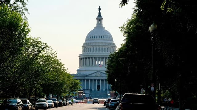 Ongoing Budget Showdown: House and Senate in Disagreement Over Spending Cuts