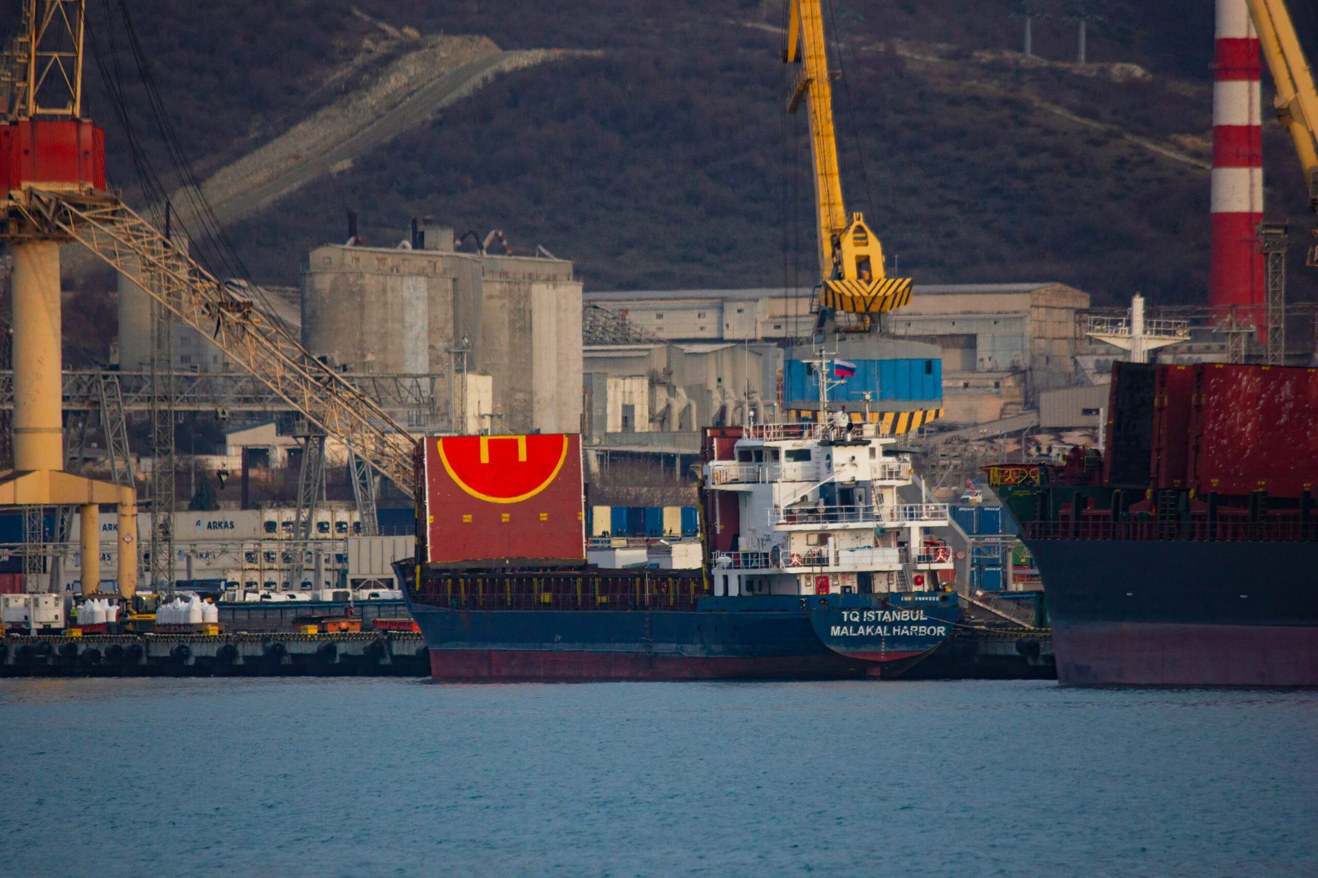 U.S.-China Trade Relations: Navigating Complex Diplomatic Tensions