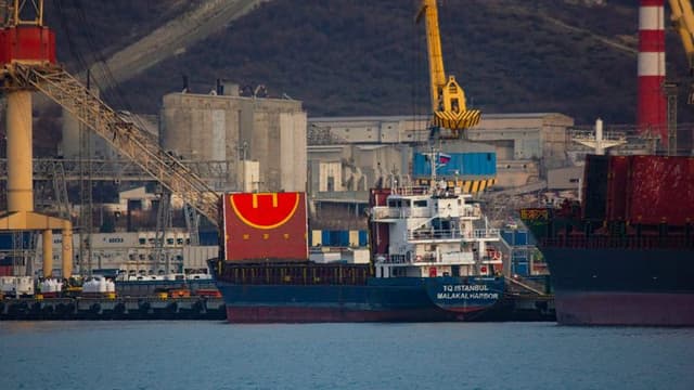 U.S.-China Trade Relations: Navigating Complex Diplomatic Tensions