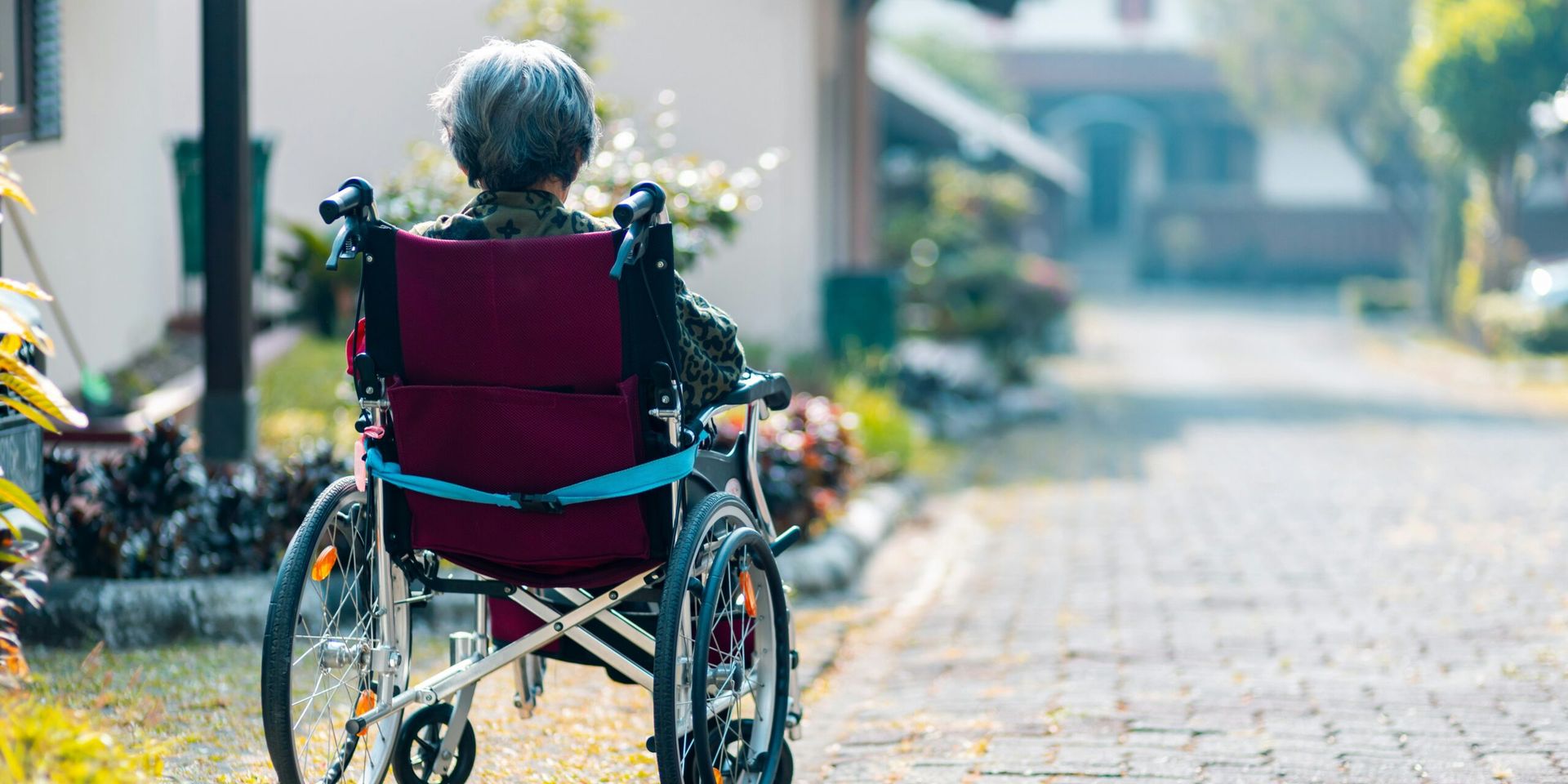Johns Hopkins Researchers Discover Nanotube Channels in Neurons Linked to Alzheimer’s Progression