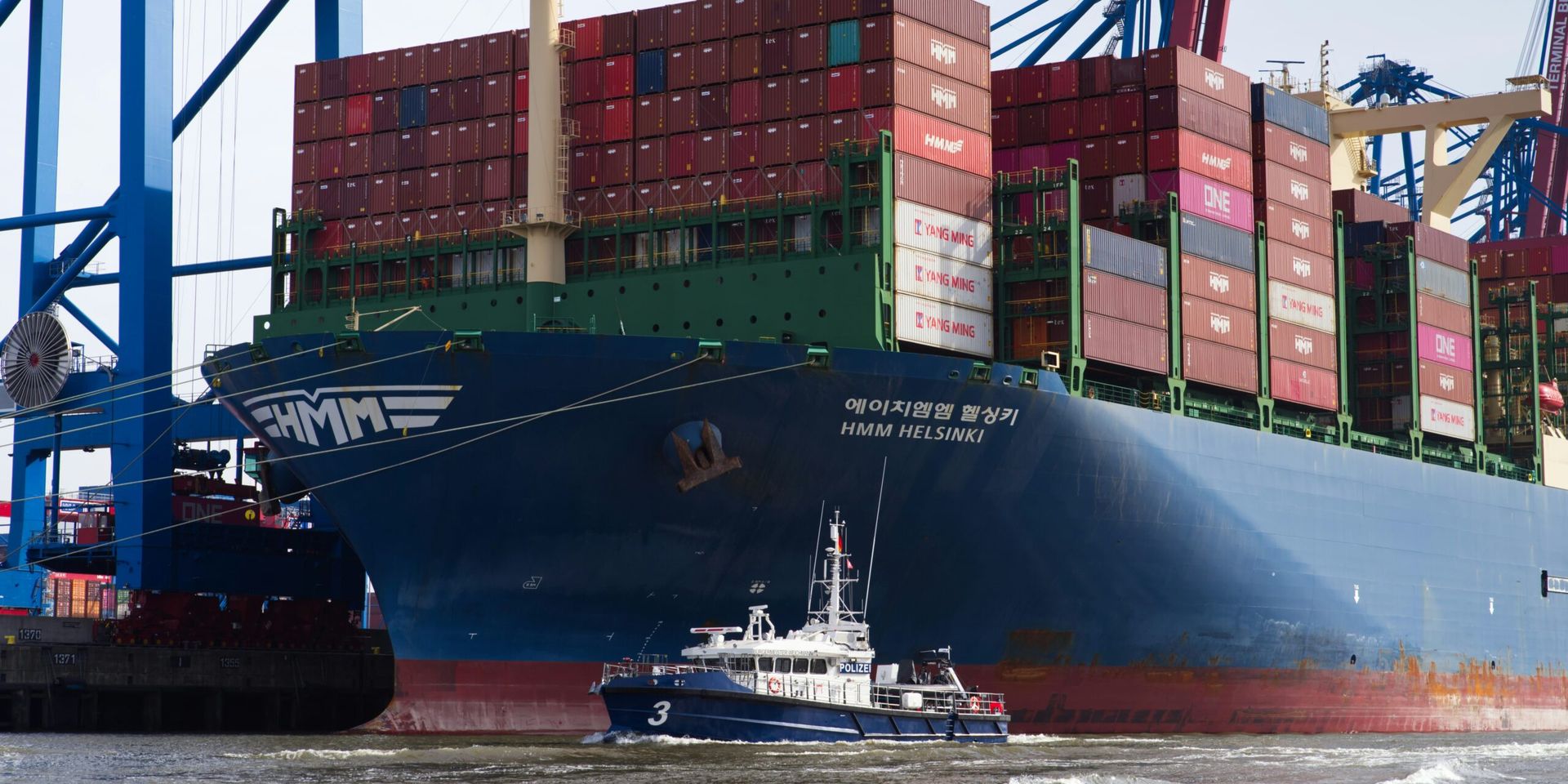 U.S. Economy Faces Summer Slowdown Amid Trade Policy Shifts