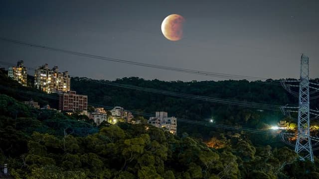 NASA’s Harvest Supermoon Lights Up the Sky Across the U.S.