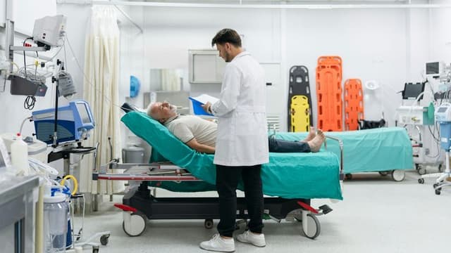 U.S. Health Spending to Reach $5.6 Trillion in 2025 as Economic Pressures Mount