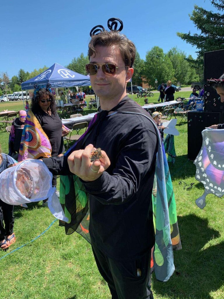 200 live butterflies were released into the air, making the event live and lively