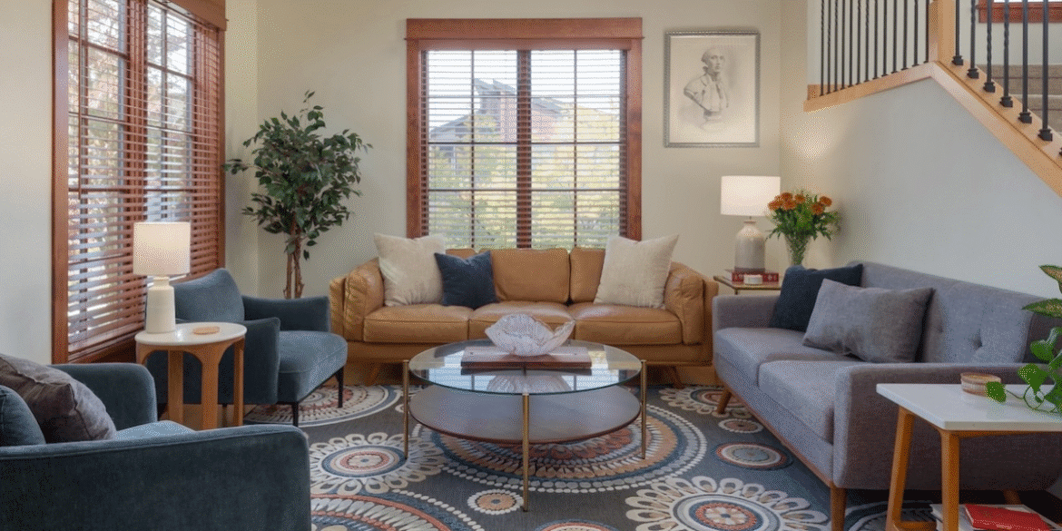 Award-winning designer Rory Everitt brings elegance and practicality to the Pacific Northwest’s interior design scene.